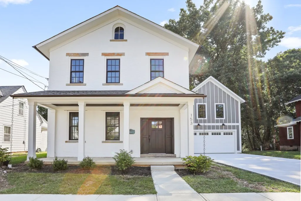Photo + Video · real New Horizon listing work