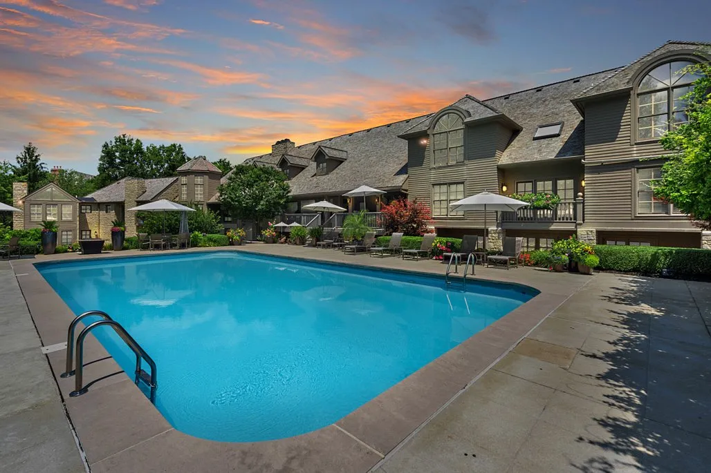 Twilight · Pool · Airbnb photography · New Horizon Media Group